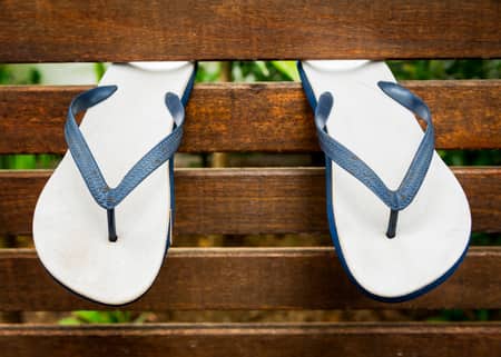 What Are Flip Flops? – Slippers Owner